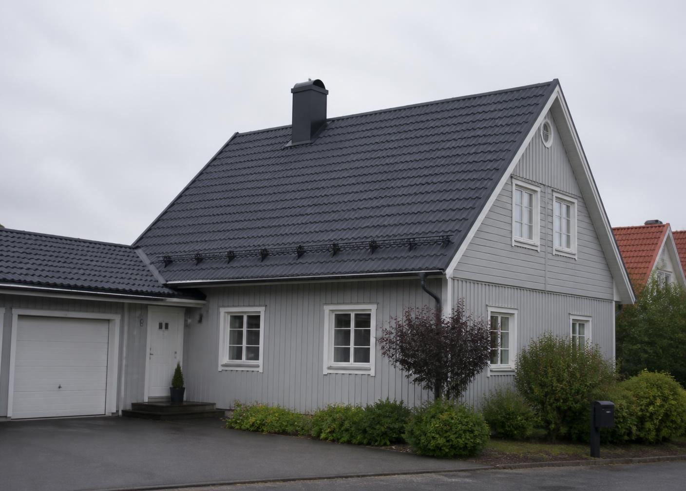 Villa i Kungsbacka efter takomläggning